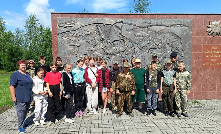 Продолжается смена в палаточном лагере Девицкой школы.